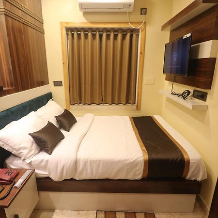 Mohar Residency Otel Kalküta Dış mekan fotoğraf