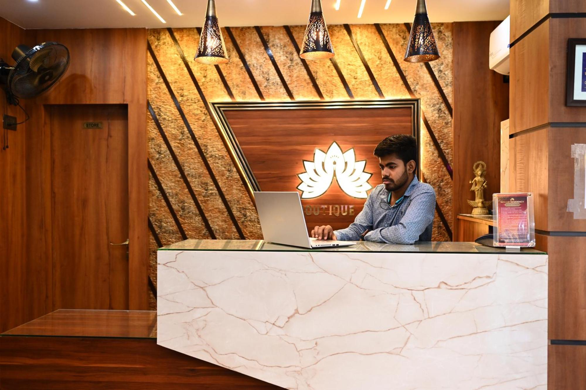 Mohar Residency Otel Kalküta Dış mekan fotoğraf