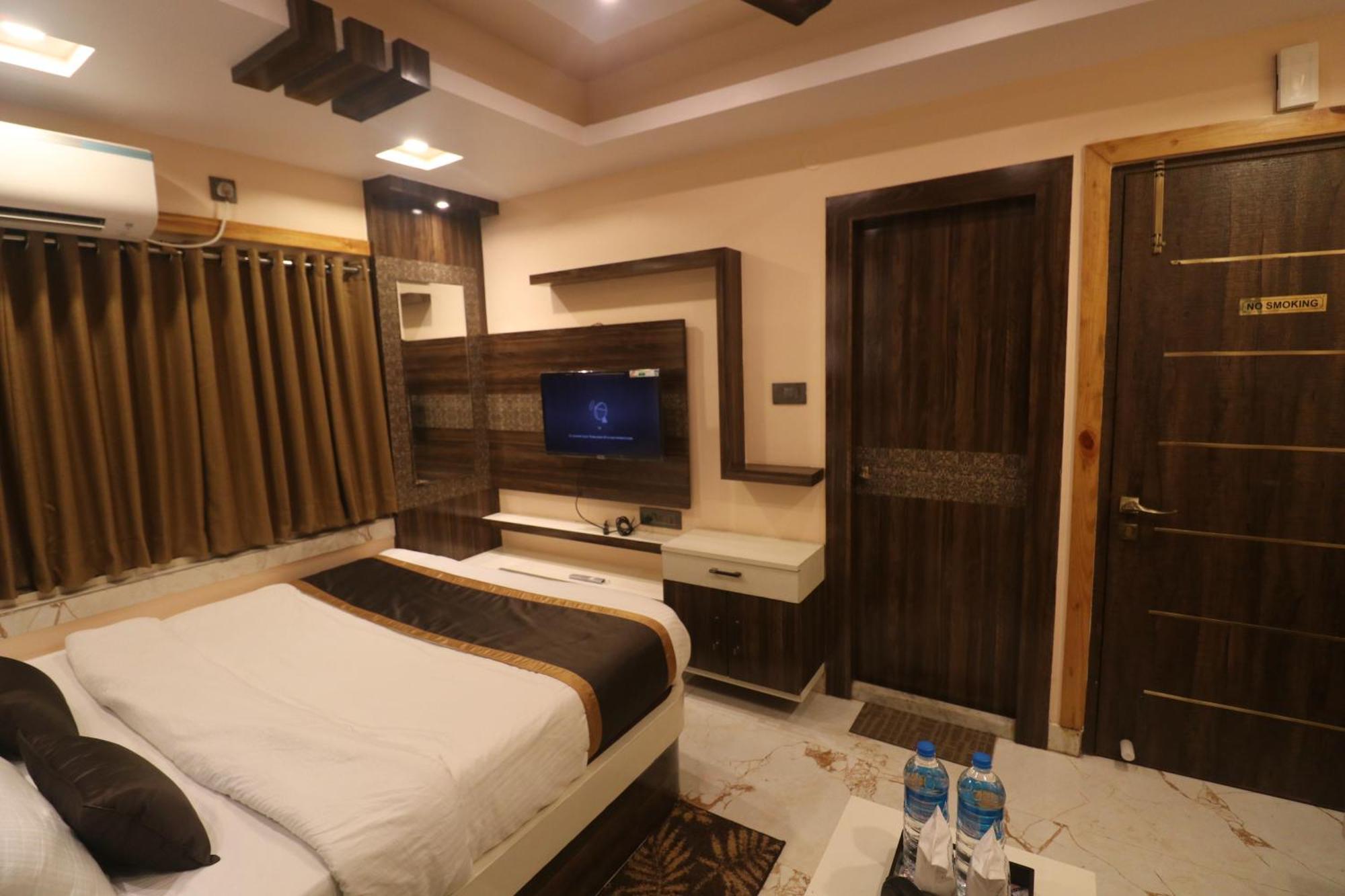 Mohar Residency Otel Kalküta Dış mekan fotoğraf