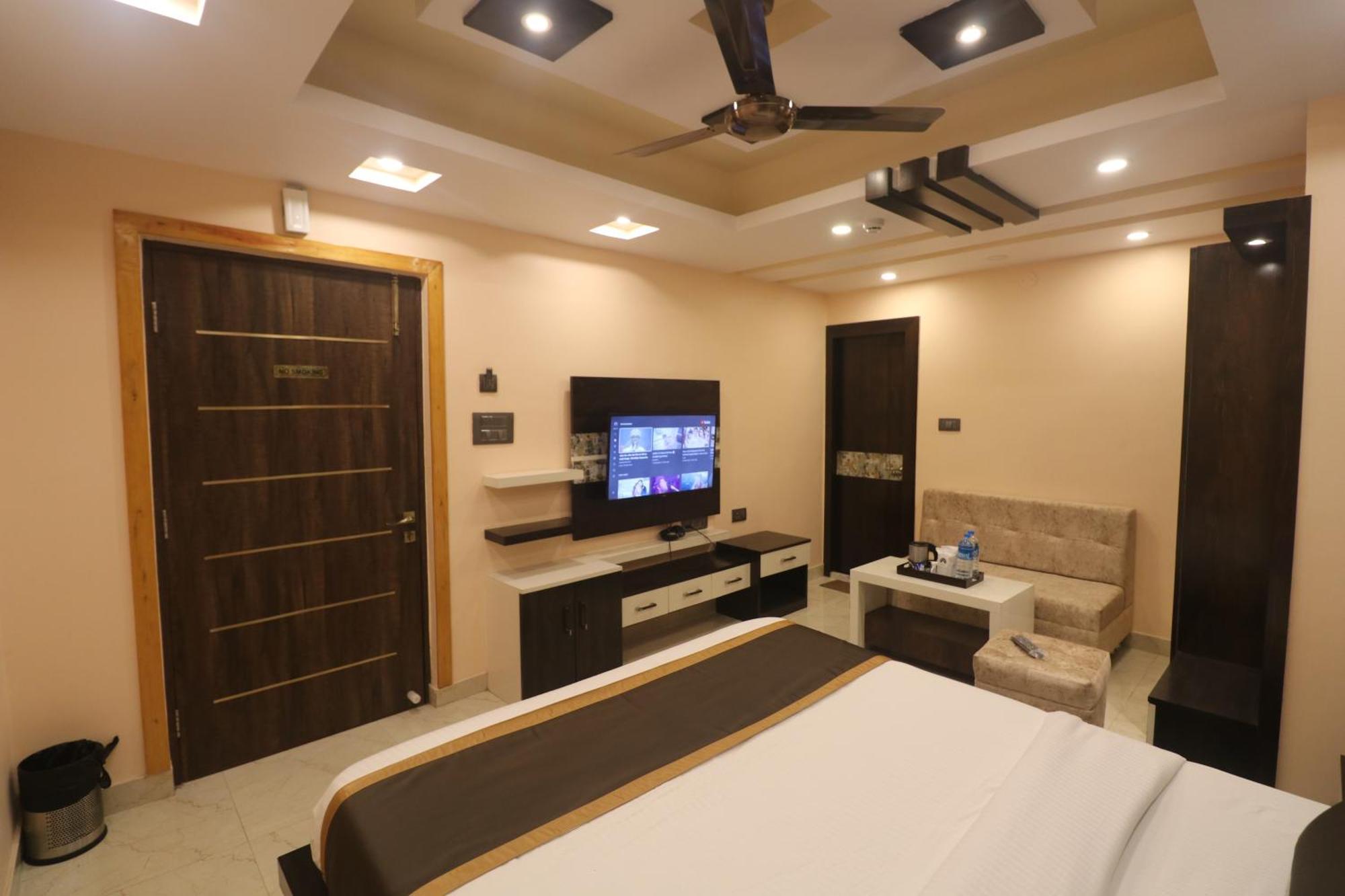 Mohar Residency Otel Kalküta Dış mekan fotoğraf